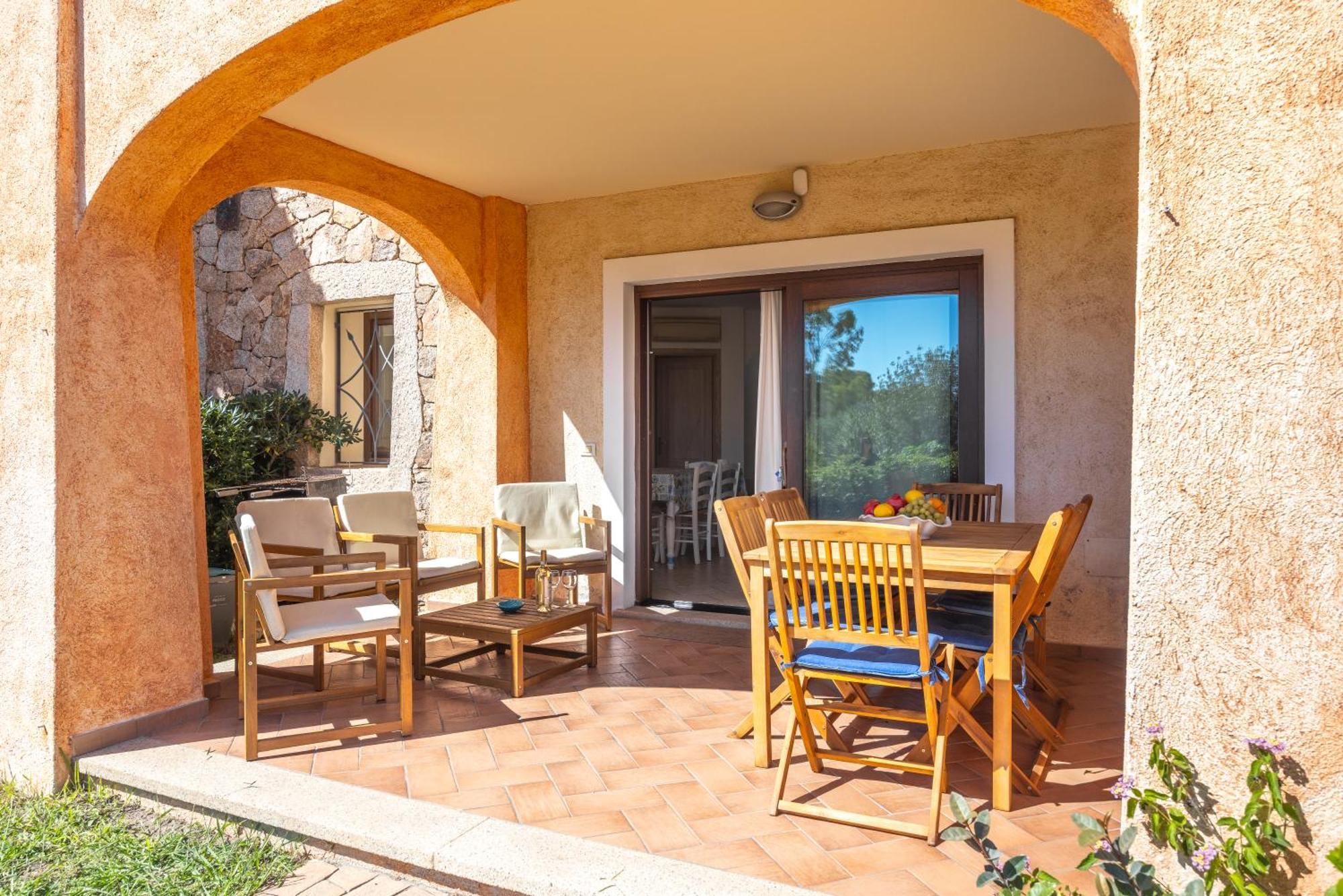 Villa Le Perle Di Golfo Aranci Exterior foto