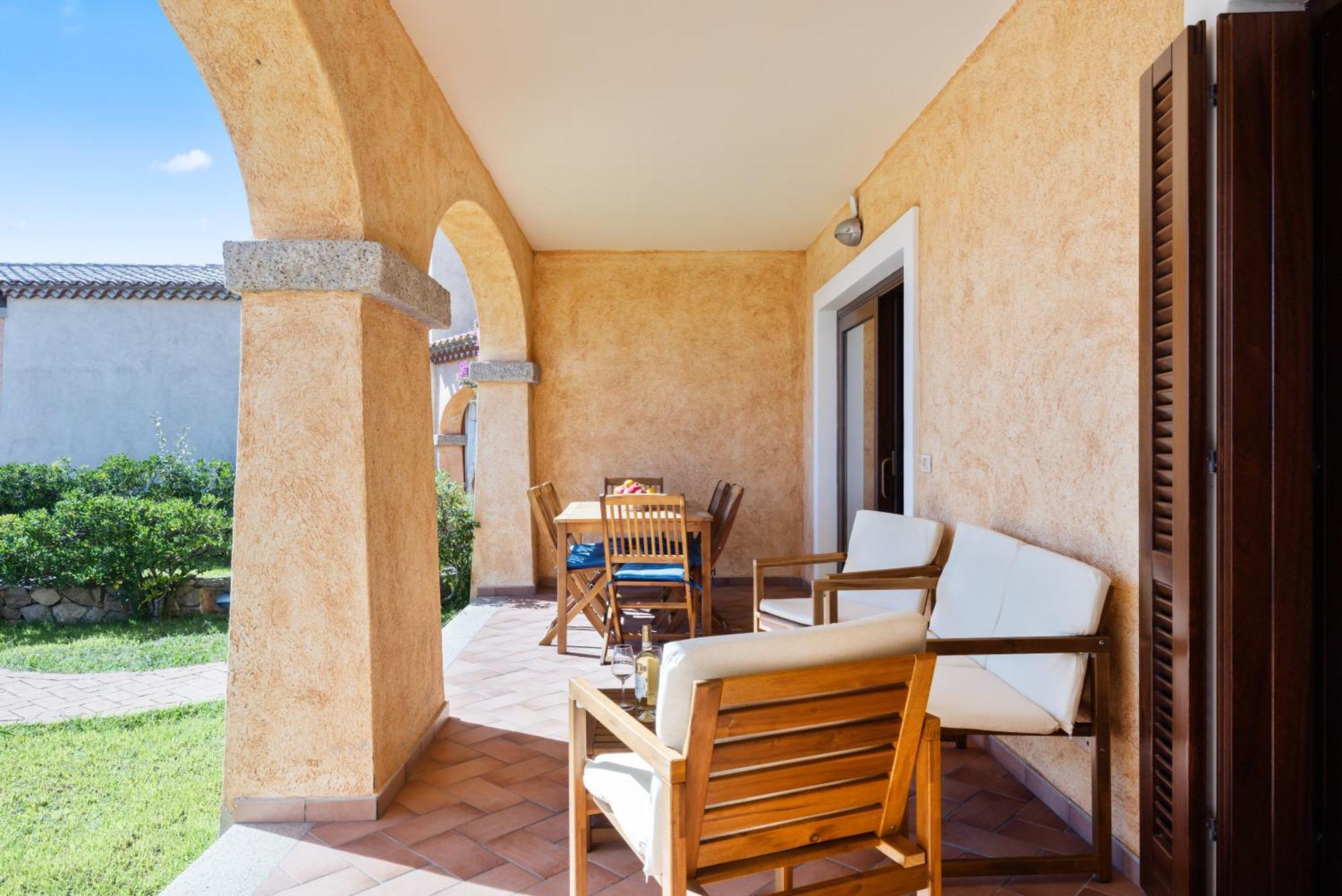 Villa Le Perle Di Golfo Aranci Exterior foto